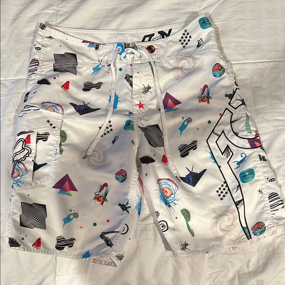 Fox White Hybrid Shorts with Sporty Design Board shorts